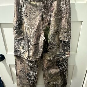 Boys Magellan Hunt Gear Lightweight Ripstop Zip-Off Camo Pants size Medium